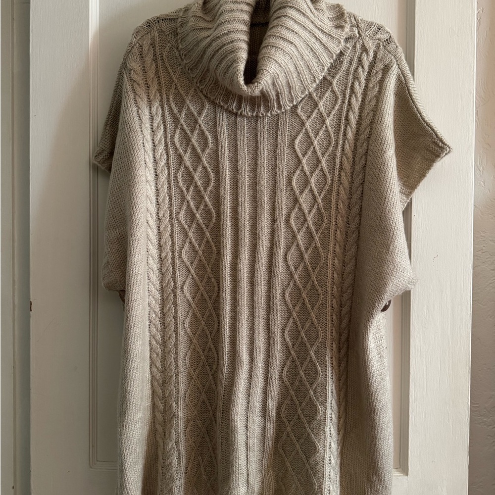 Cozy Cable Knit Turtleneck Sweater - Cream